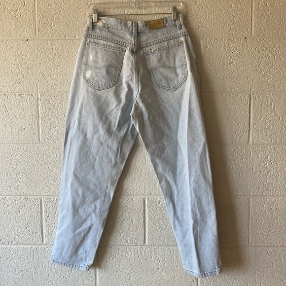 Vintage Lee Lightwash Denim Distressed Oversized  High Rise Jeans - Picture 5 of 10
